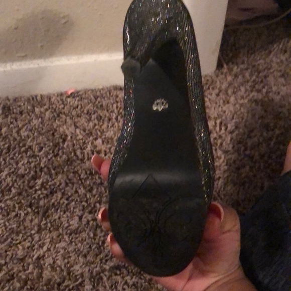 Sparkling shoes - Picture 3 of 3